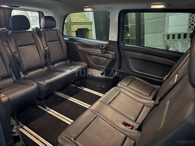 Mercedes V 250 2017, 197,900 km - 2.2 l - Bakı