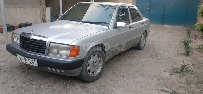 Mercedes 190 1992, 220,000 km - 2.0 l - Mingəçevir