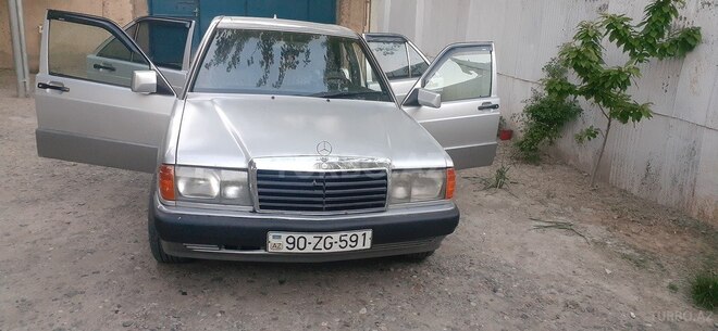 Mercedes 190 1992, 220,000 km - 2.0 l - Mingəçevir