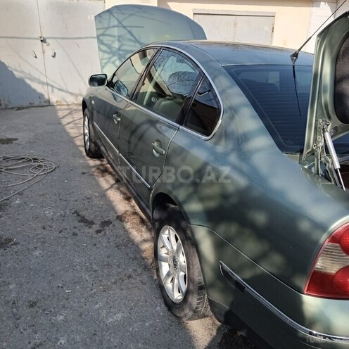 Volkswagen Passat 2003, 255,118 km - 1.8 l - Bakı