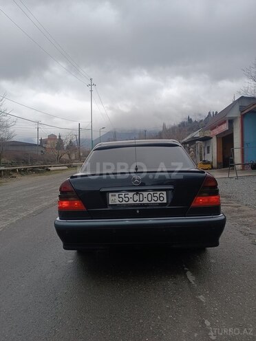Mercedes C 230 2000, 259,114 km - 2.3 л - Şəki