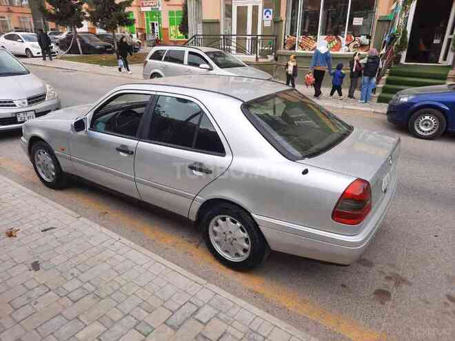 Mercedes C 200 1995, 250,000 km - 2.0 л - Bakı