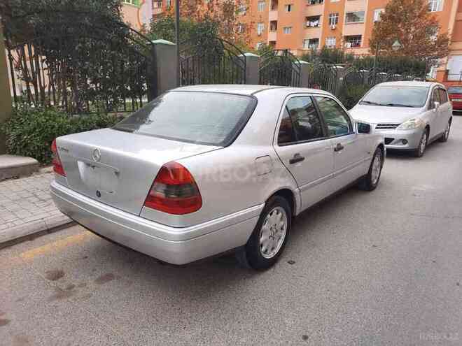 Mercedes C 200 1995, 250,000 km - 2.0 л - Bakı