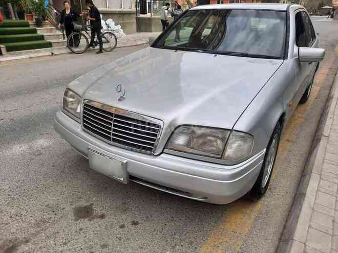 Mercedes C 200 1995, 250,000 km - 2.0 л - Bakı
