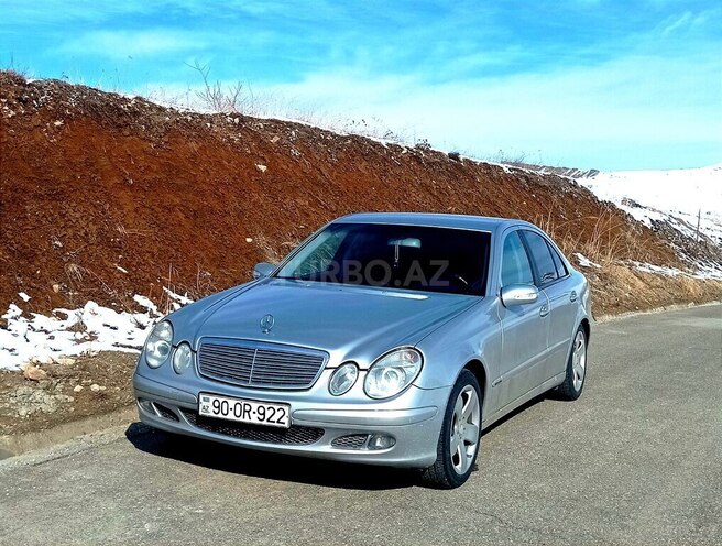 Mercedes E 220 2004, 395,000 km - 2.2 l - Quba