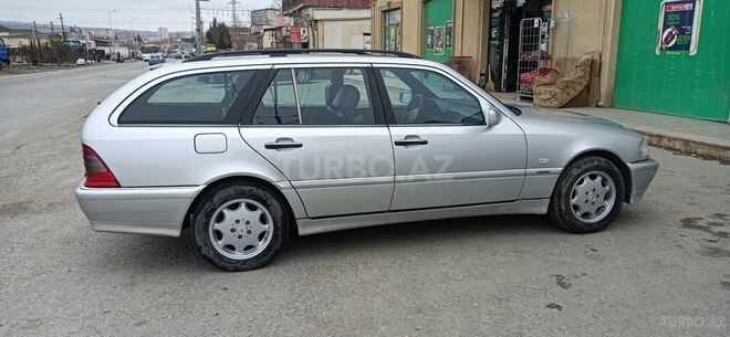Mercedes C 220 1998, 258,000 km - 2.2 л - Bakı