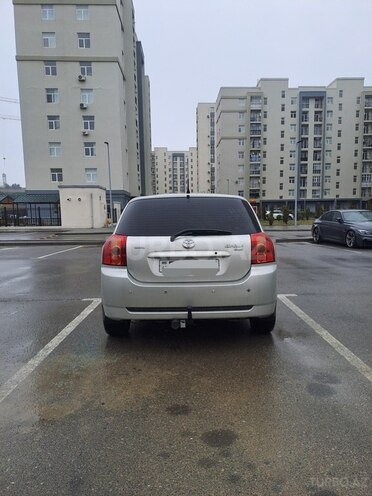 Toyota Corolla 2005, 212,000 km - 1.4 l - Bakı