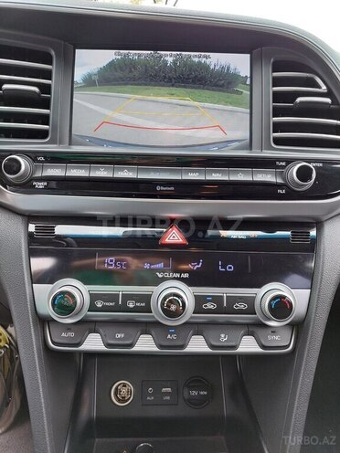 Hyundai Elantra 2019, 73,000 km - 1.6 l - Bakı
