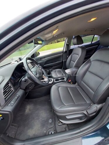 Hyundai Elantra 2019, 73,000 km - 1.6 l - Bakı