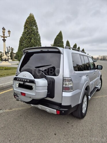 Mitsubishi Pajero 2007, 200,000 km - 3.0 l - Gəncə