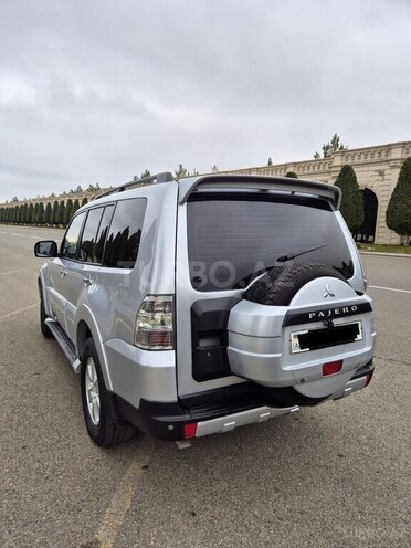 Mitsubishi Pajero 2007, 200,000 km - 3.0 l - Gəncə