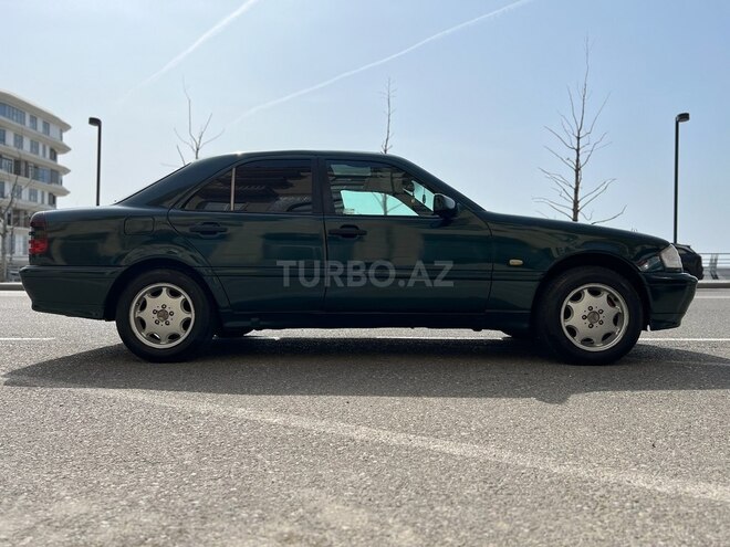 Mercedes C 200 1998, 330,000 km - 2.0 l - Bakı