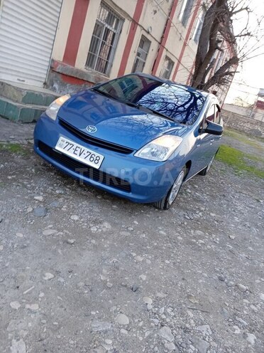 Toyota Prius 2005, 199,000 km - 1.5 l - Yevlax