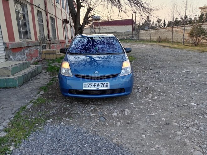 Toyota Prius 2005, 199,000 km - 1.5 l - Yevlax