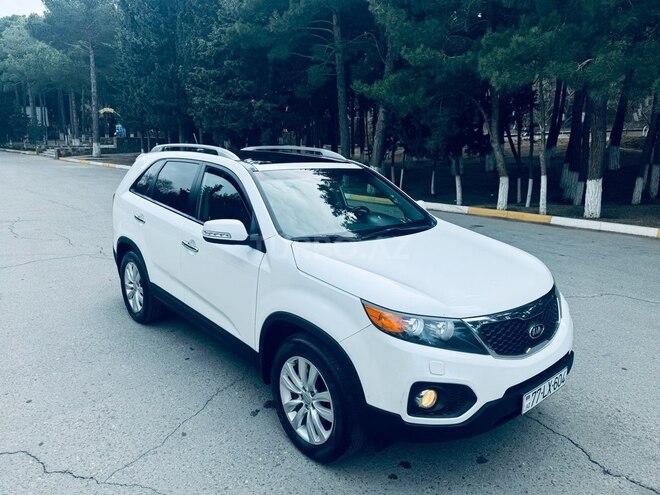 Kia Sorento 2011, 240,000 km - 2.0 l - Sumqayıt