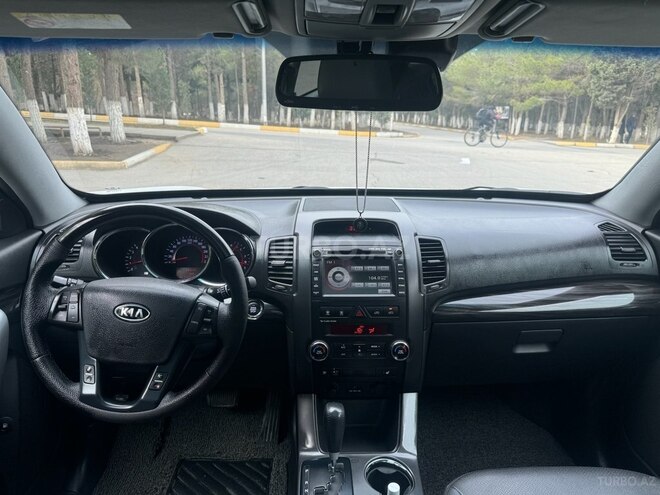 Kia Sorento 2011, 240,000 km - 2.0 l - Sumqayıt
