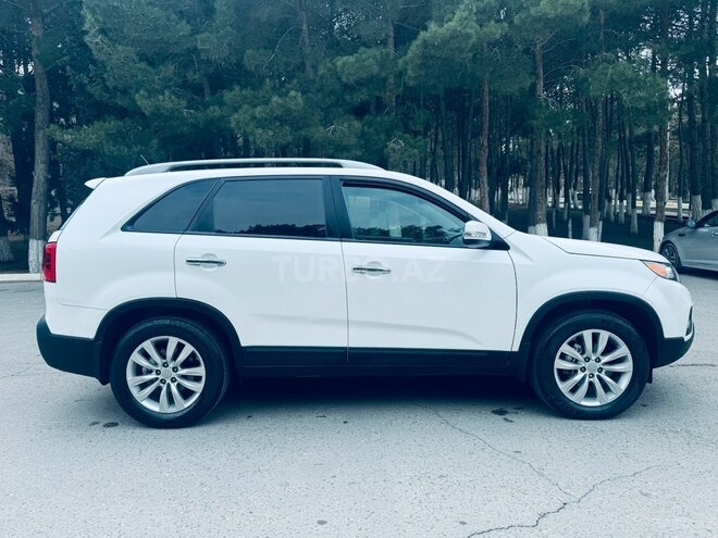 Kia Sorento 2011, 240,000 km - 2.0 l - Sumqayıt