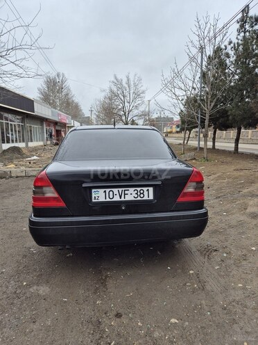 Mercedes C 220 1995, 316,000 km - 2.2 l - Goranboy