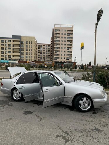 Mercedes E 230 1996, 229,000 km - 2.3 l - Bakı