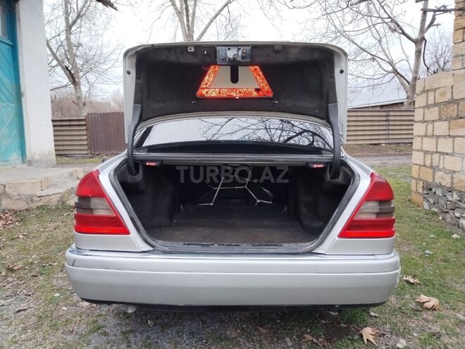 Mercedes C 180 1996, 385,371 km - 1.8 l - Qəbələ