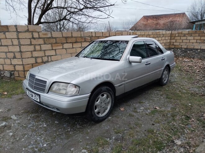 Mercedes C 180 1996, 385,371 km - 1.8 l - Qəbələ