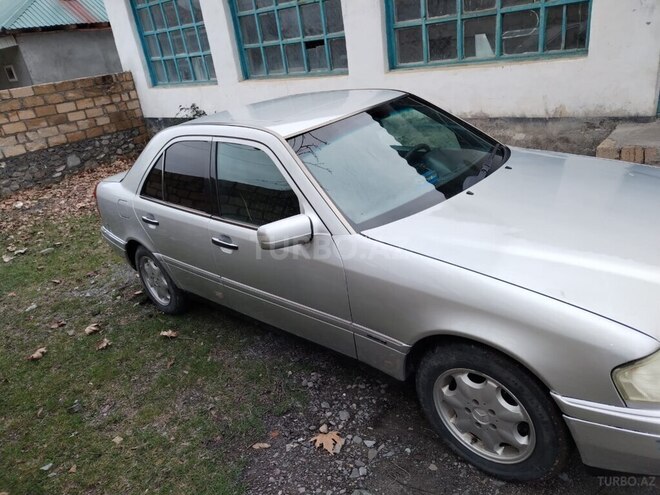 Mercedes C 180 1996, 385,371 km - 1.8 l - Qəbələ