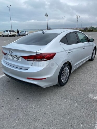 Hyundai Elantra 2016, 115,873 km - 2.0 l - Sumqayıt