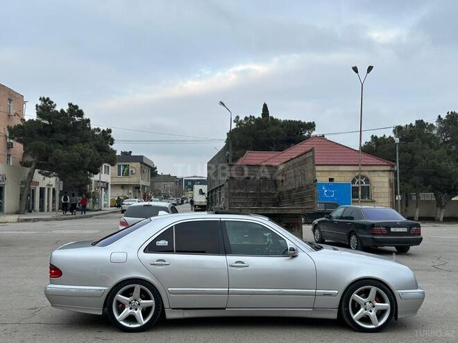 Mercedes E 240 2000, 340,000 km - 2.4 l - Bakı