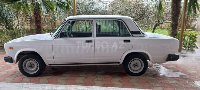 LADA (VAZ) 2107 2005, 47,552 km - 1.6 l - Astara