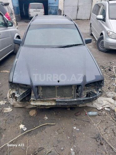 Mercedes C 220 1999, 150,000 km - 2.2 л - Bakı