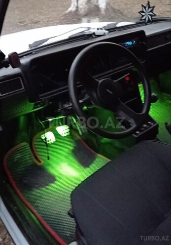 LADA (VAZ) 2107 2009, 63,000 km - 1.6 l - Quba