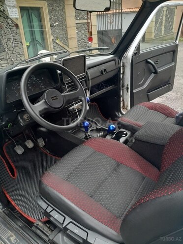 LADA (VAZ) Niva 2010, 324,543 km - 1.7 л - Qəbələ