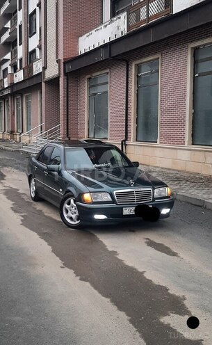 Mercedes C 220 1998, 656,369 km - 2.2 л - Zaqatala