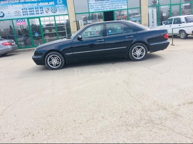 Mercedes E 240 2000, 280,000 km - 2.4 l - Gəncə