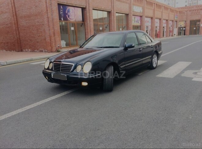 Mercedes E 240 2000, 280,000 km - 2.4 l - Gəncə