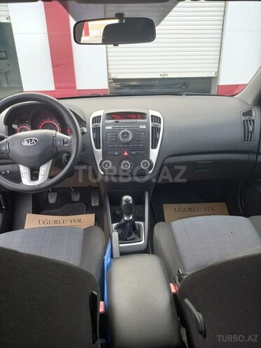 Kia Ceed 2010, 161,800 km - 1.4 л - Ucar