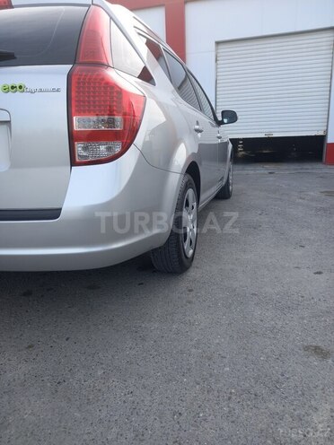Kia Ceed 2010, 161,800 km - 1.4 л - Ucar