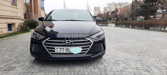 Hyundai Elantra 2017, 99,000 km - 2.0 l - Bakı