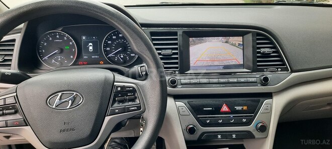 Hyundai Elantra 2017, 99,000 km - 2.0 l - Bakı