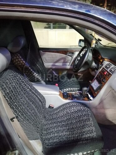 Mercedes E 300 1996, 450,000 km - 3.0 л - Bakı
