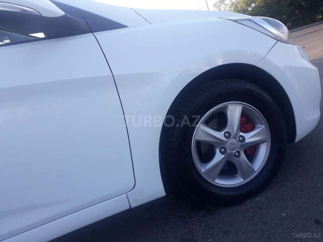 Hyundai Accent 2011, 64,732 km - 1.6 l - Ağdaş