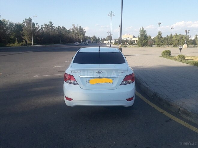 Hyundai Accent 2011, 64,732 km - 1.6 l - Ağdaş