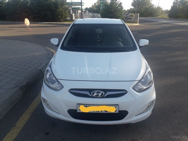 Hyundai Accent 2011, 64,732 km - 1.6 l - Ağdaş