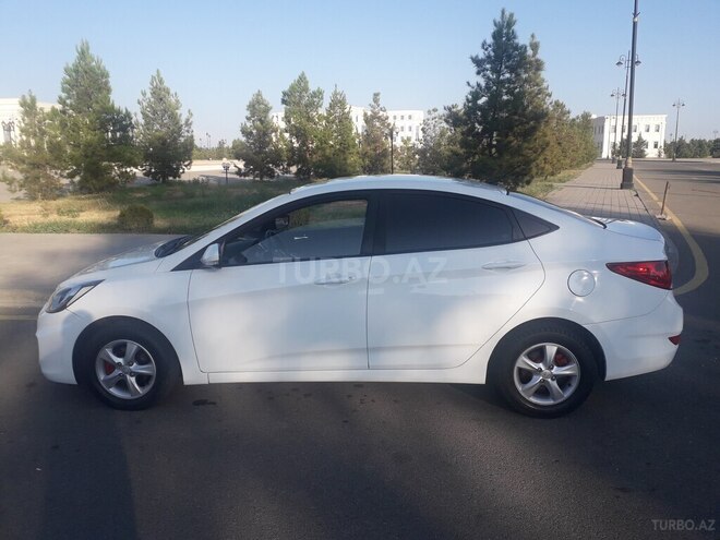 Hyundai Accent 2011, 64,732 km - 1.6 l - Ağdaş