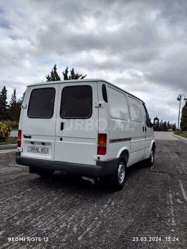 Ford Transit 2000, 123,456 km - 2.5 л - Şirvan