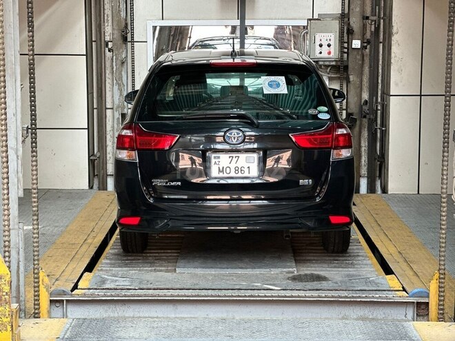Toyota Corolla 2015, 176,681 km - 1.5 l - Bakı