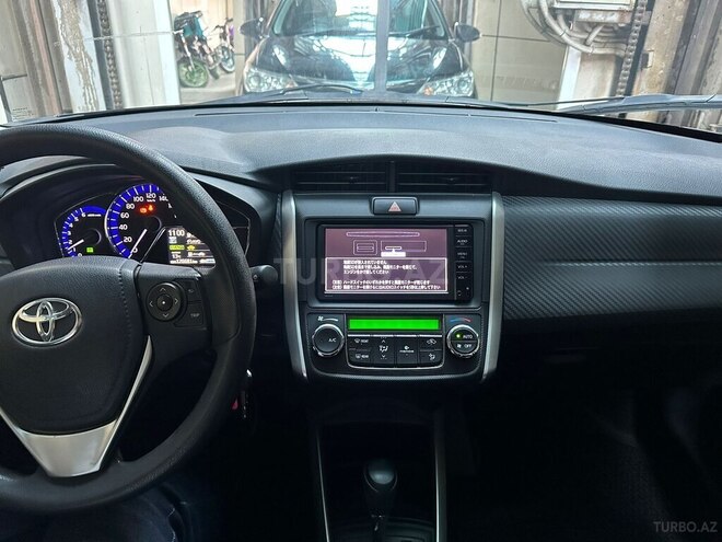 Toyota Corolla 2015, 176,681 km - 1.5 l - Bakı