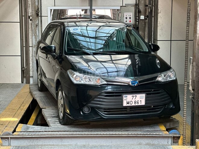 Toyota Corolla 2015, 176,681 km - 1.5 l - Bakı