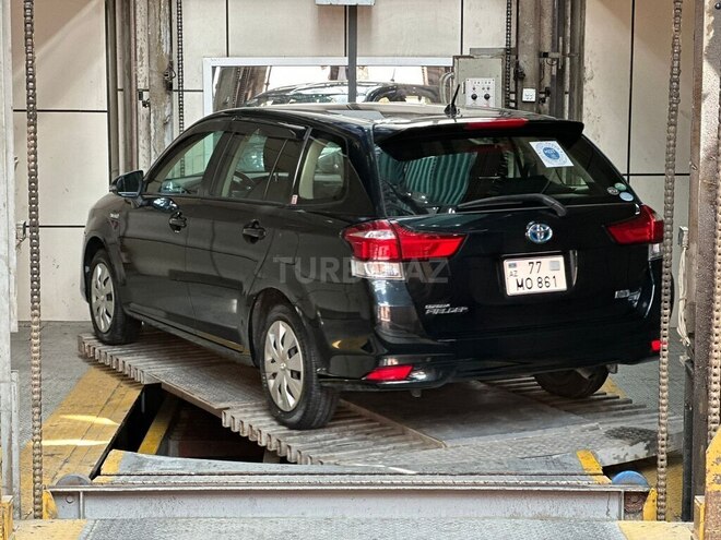 Toyota Corolla 2015, 176,681 km - 1.5 l - Bakı