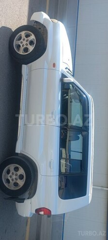 Mitsubishi Pajero io 1999, 320,000 km - 1.8 l - Bakı